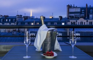 Trouver une chambre d'hôtel avec balcon à Paris !